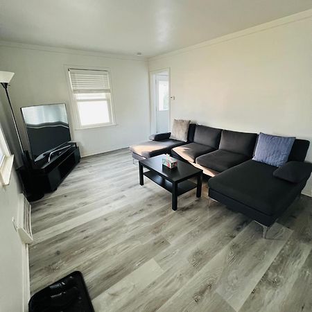 Charming & Spacious 3 Bedroom Home Near Downtown Ferndale, Mi Exterior photo